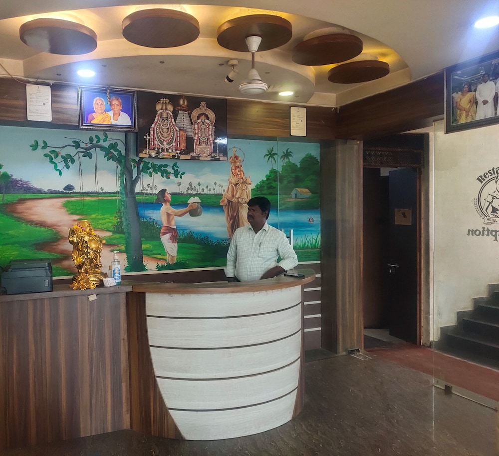 Hotel Prakash — hotel in Kilvelur