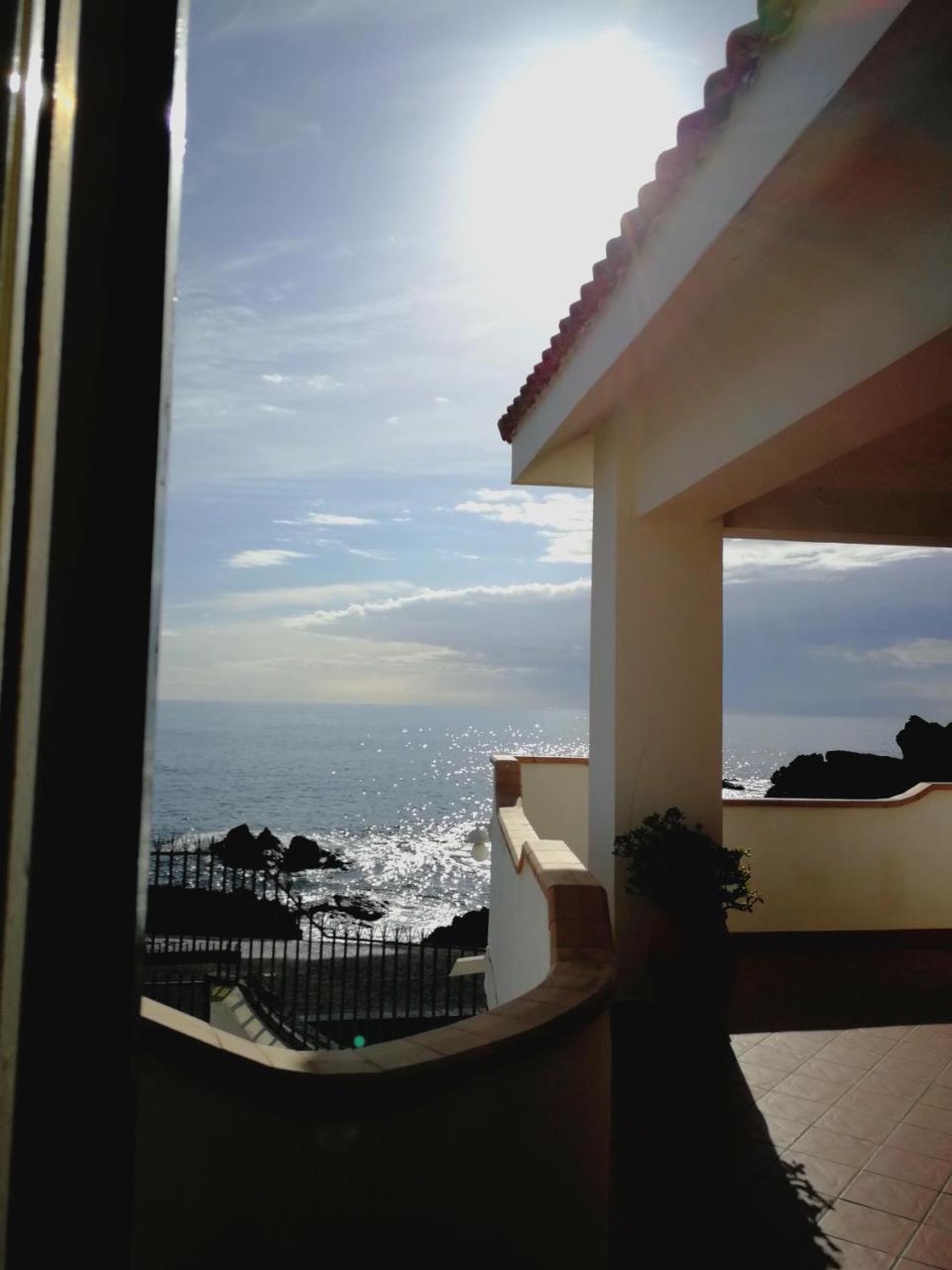 Villa Stella Del Mare — 4-Star Luxury Hotel in Acireale, Italy