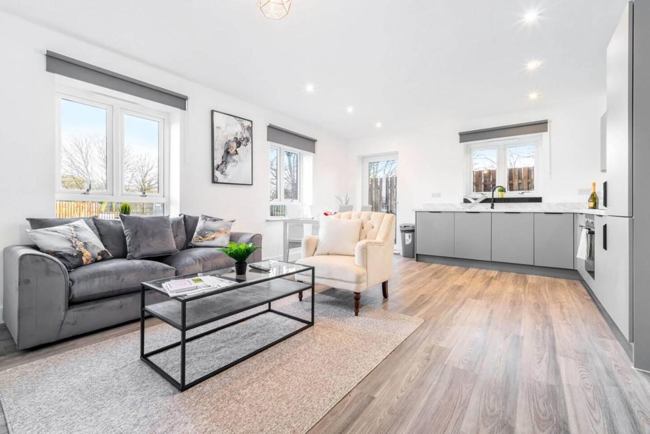 The Marsons Collection 2 Bedrooms Apartment Balcony Secure Parking 1MC — 4-Star Luxury Hotel in Birmingham, United Kingdom