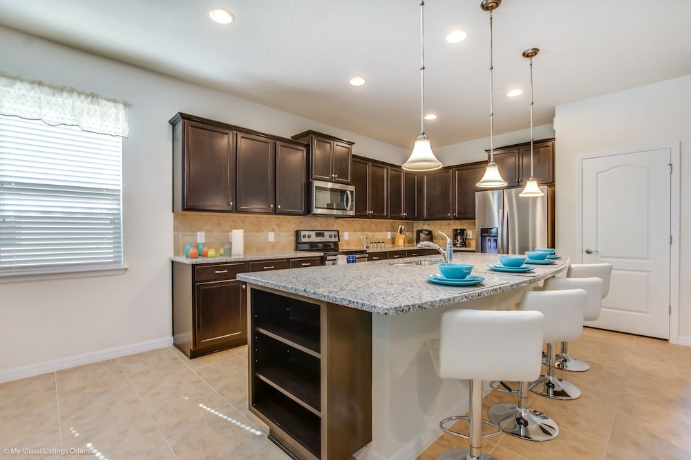 H8875 Ultimate Brand new 8bedroom 6bathroom Resort - photo 36