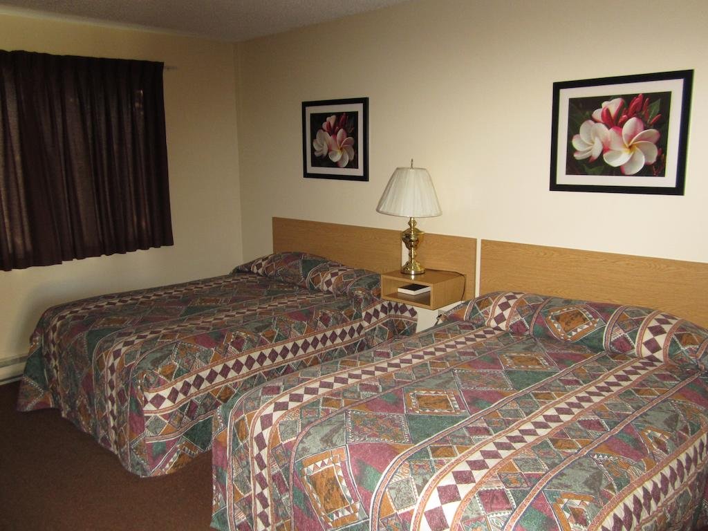Y 5 Motel — Thompson — photo 4