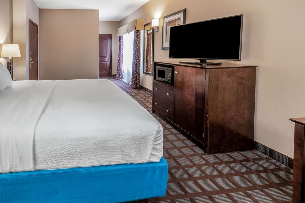 La Quinta Inn & Suites by Wyndham Bozeman - photo 12