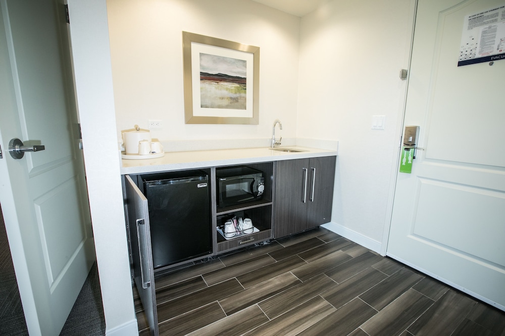 Hampton Inn & Suites Tempe Phoenix Airport AZ - photo 45
