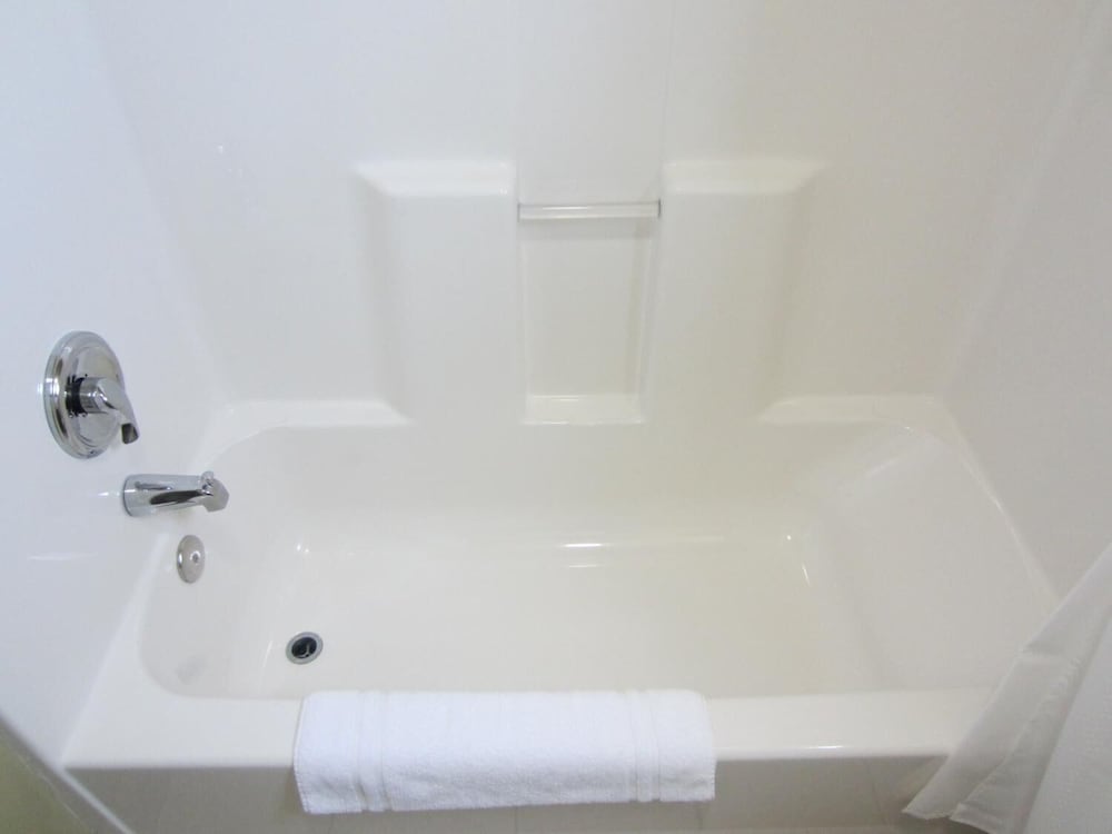 El Rancho Inn Hawthorne - photo 13