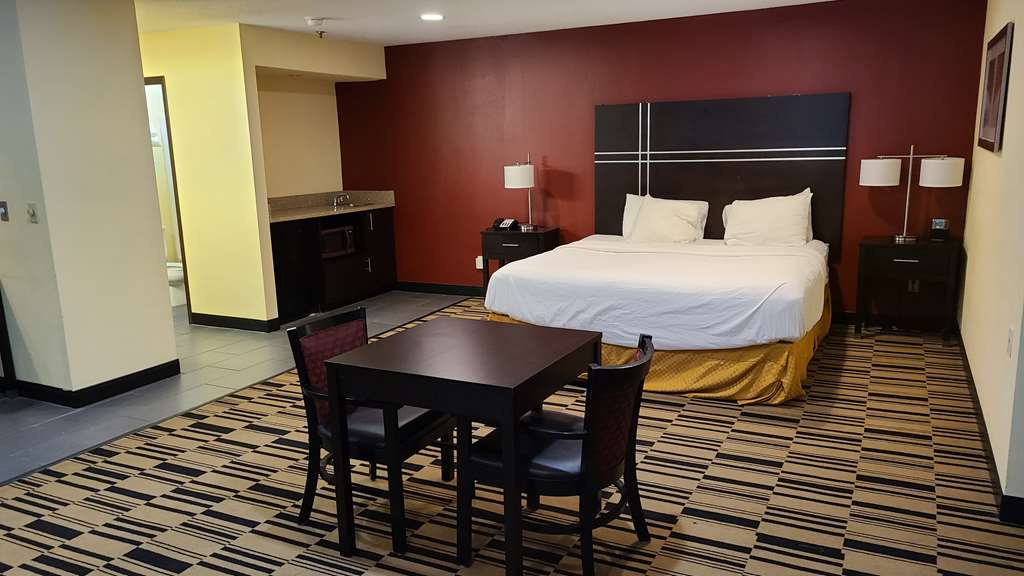 Best Western Shippensburg Hotel - photo 25