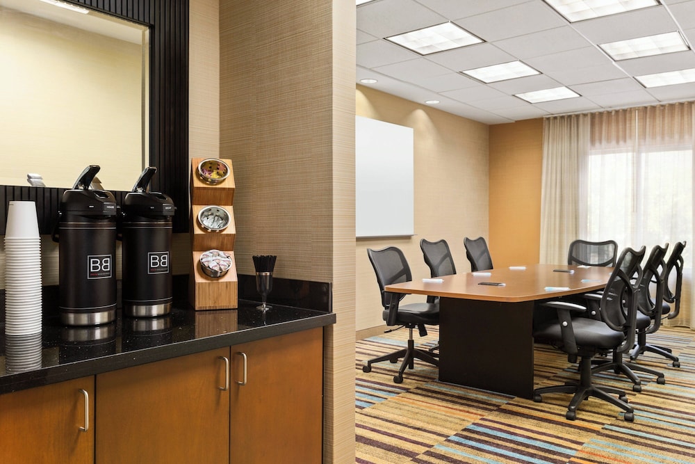 Fairfield Inn & Suites by Marriott Weirton - photo 20