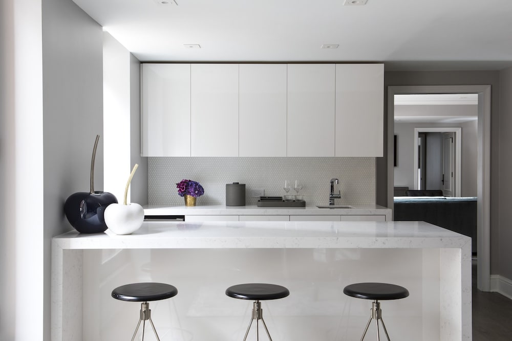 Omni Berkshire Place - photo 42