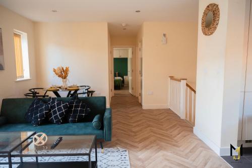 'Nomadic Nest' 2 Bed Executive Coach House Free Parking
