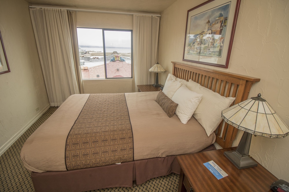 Capitola Venetian Hotel - photo 19