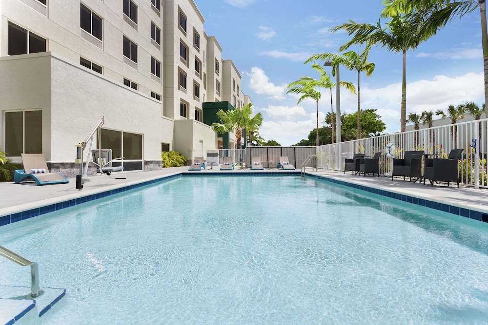 Hampton Inn & Suites Miami Kendall - photo 24