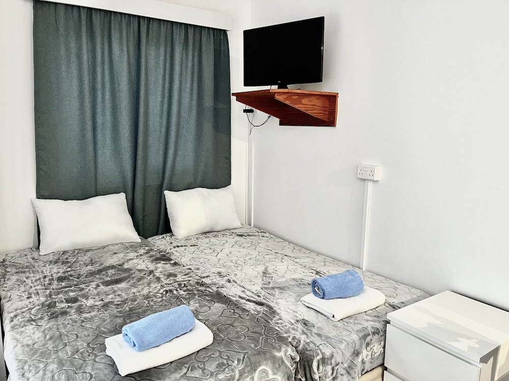 79 AN Stay Nissi Chrysland Studio 110