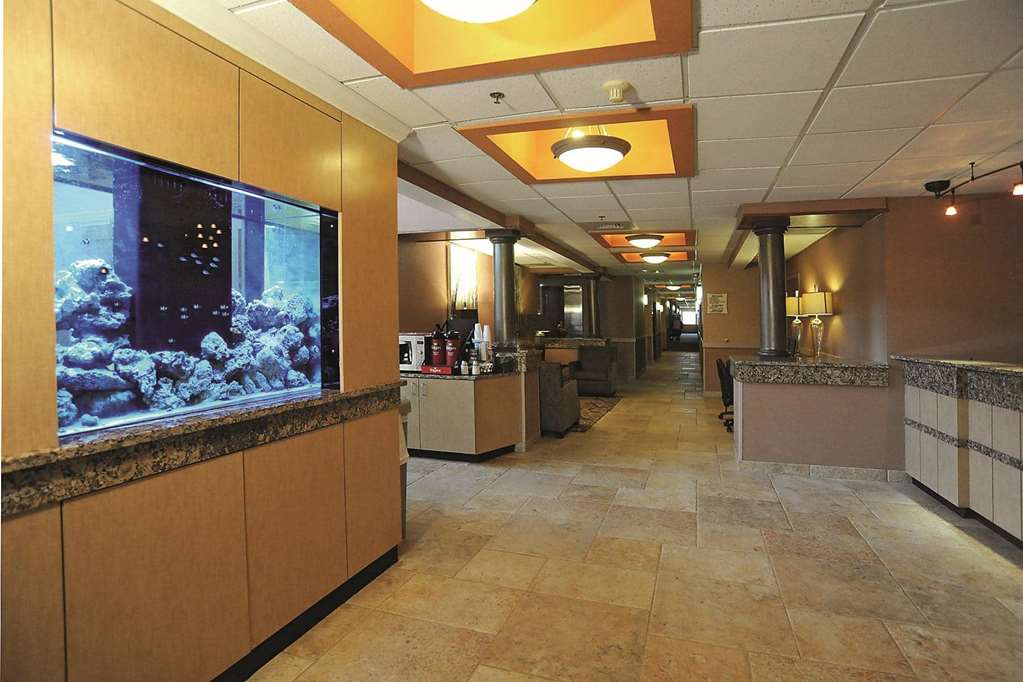 La Quinta Inn & Suites by Wyndham Springfield South - featured photo