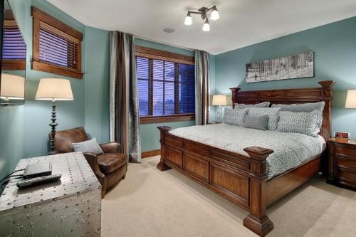 Silver Star #702 2 Bed TH Spa - last minute hotel in Bridgeport