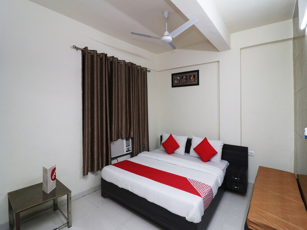 OYO 22944 Hotel Hridaya Residency