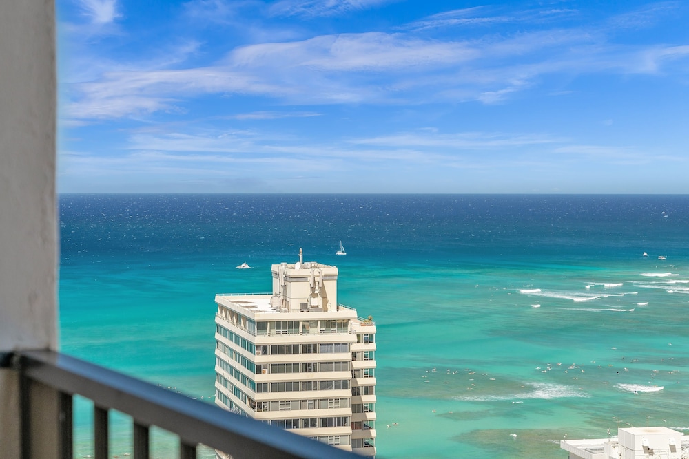 Tower 1 Suite 3514 KP by Koko Resort Vacation Rentals - photo 25
