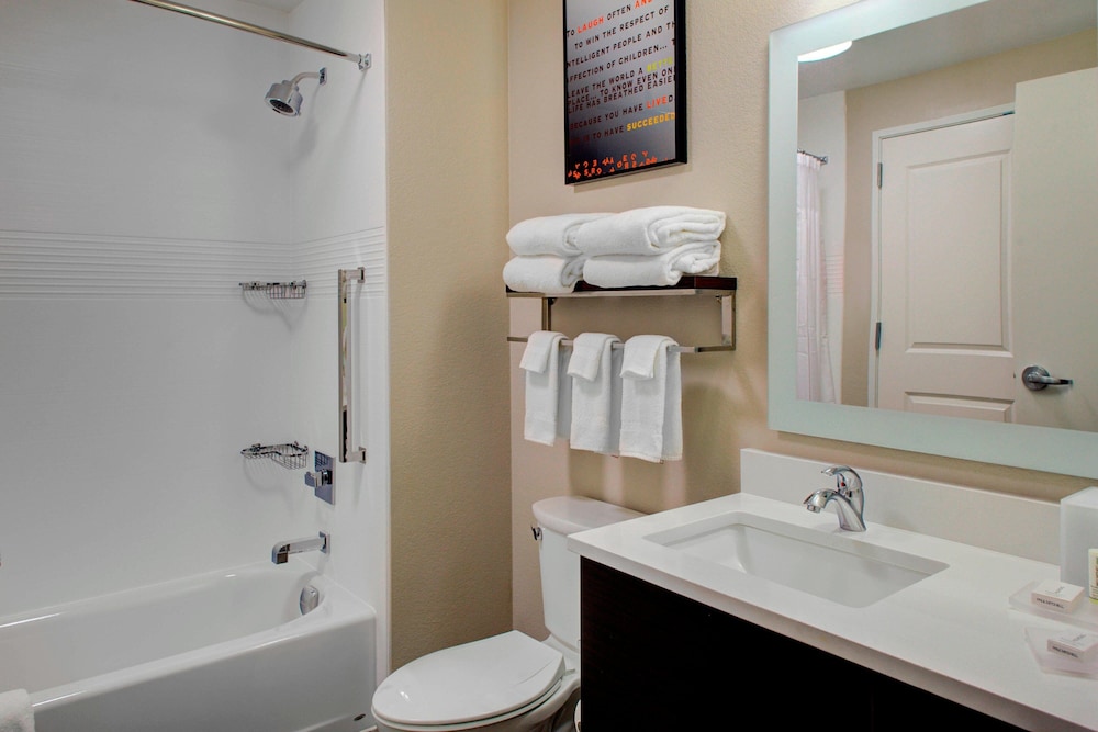 TownePlace Suites by Marriott Phoenix Chandler Fashion Center - photo 8
