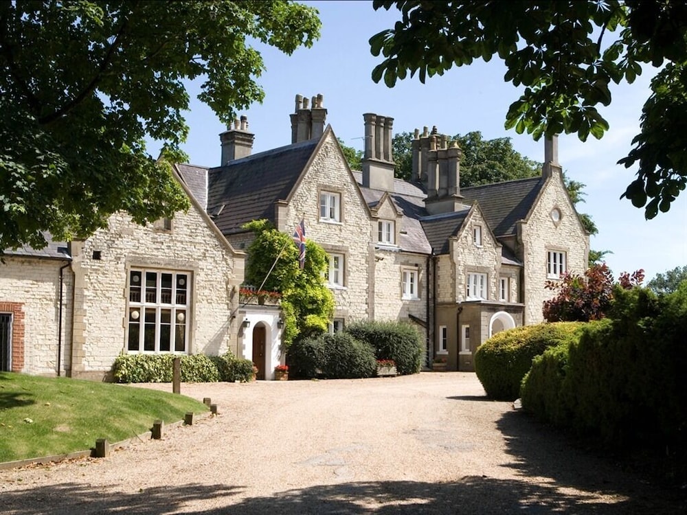 Langrish House — 4-Star Luxury Hotel in Petersfield, United Kingdom