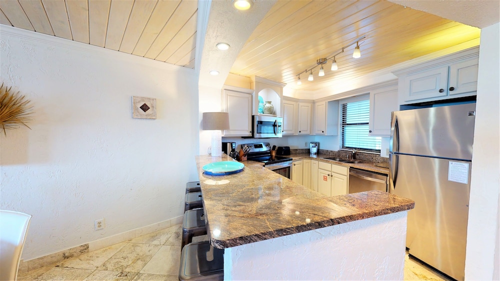 Beachside Towers at Sandestin by Gibson Beach Rentals - photo 111