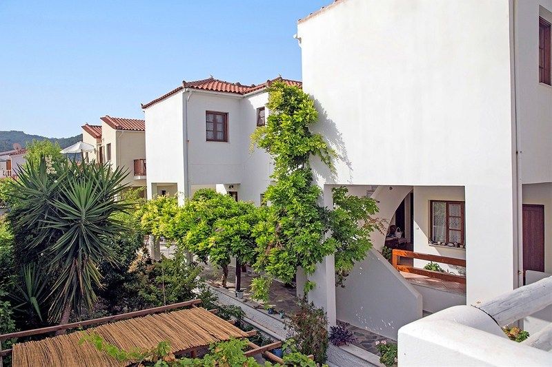 Maria Studios - carbon neutral hotel in Samos