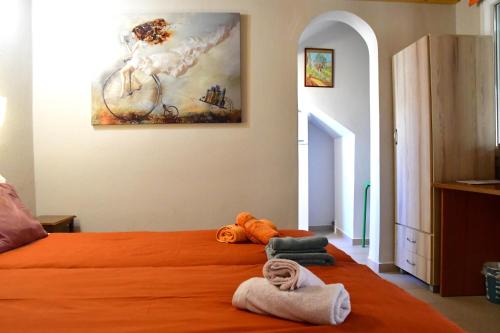 Kalokenti Studios — 4-Star Luxury Hotel in Aegina, Greece