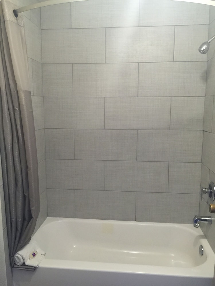 Extended Stay Pensacola - photo 15