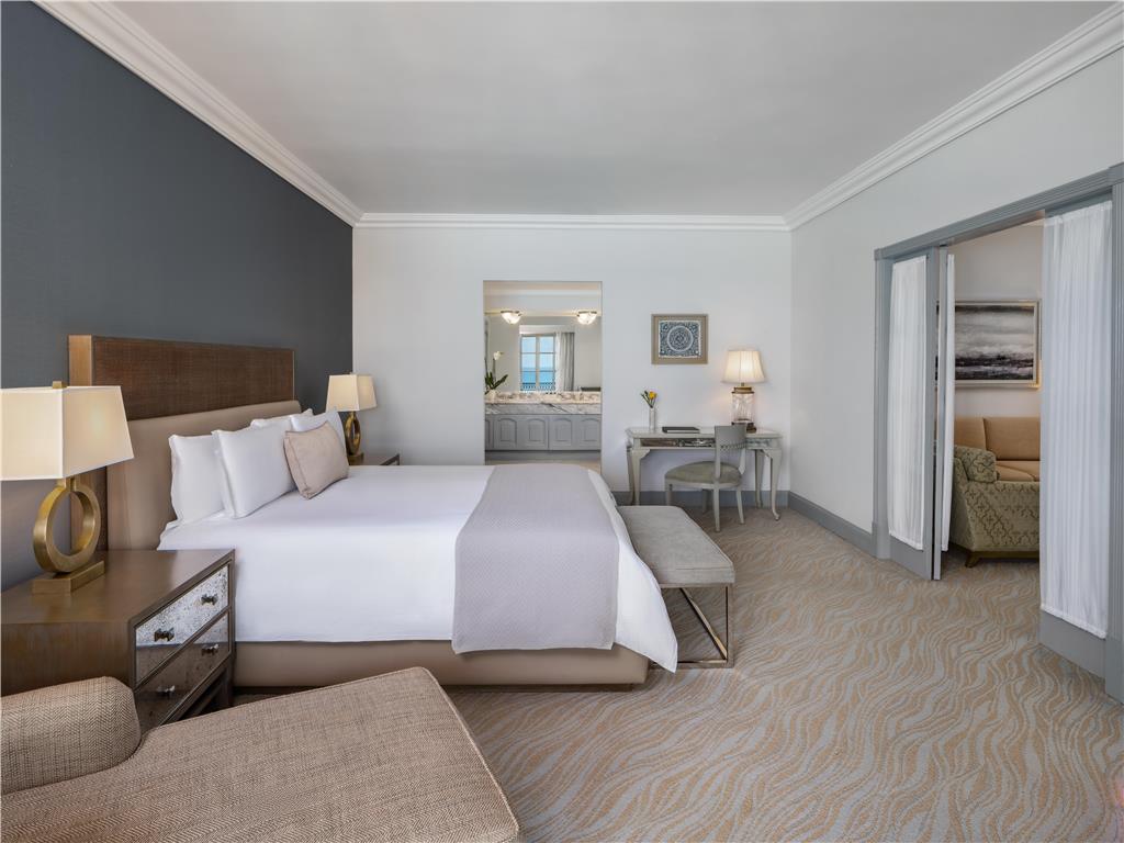 KICUN1_JAphotography_ Seafront Suite _ King Suite_ Room.tif