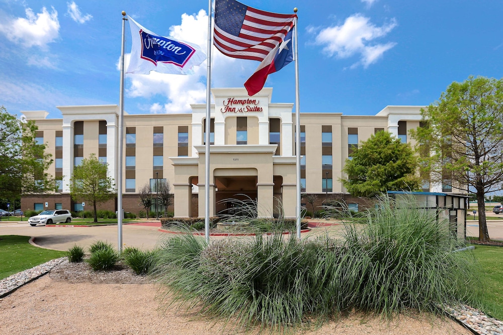 Hampton Inn & Suites Dallas DeSoto - photo 51