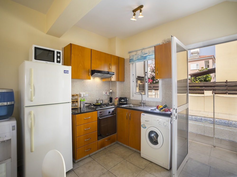 In-Room Kitchen
