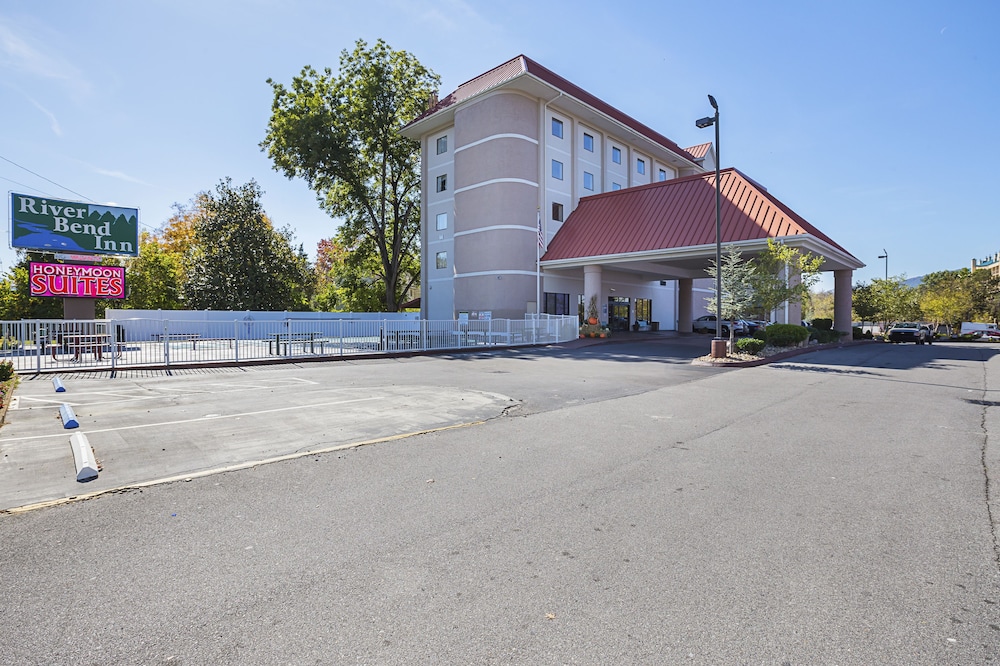 River Bend Inn - photo 25