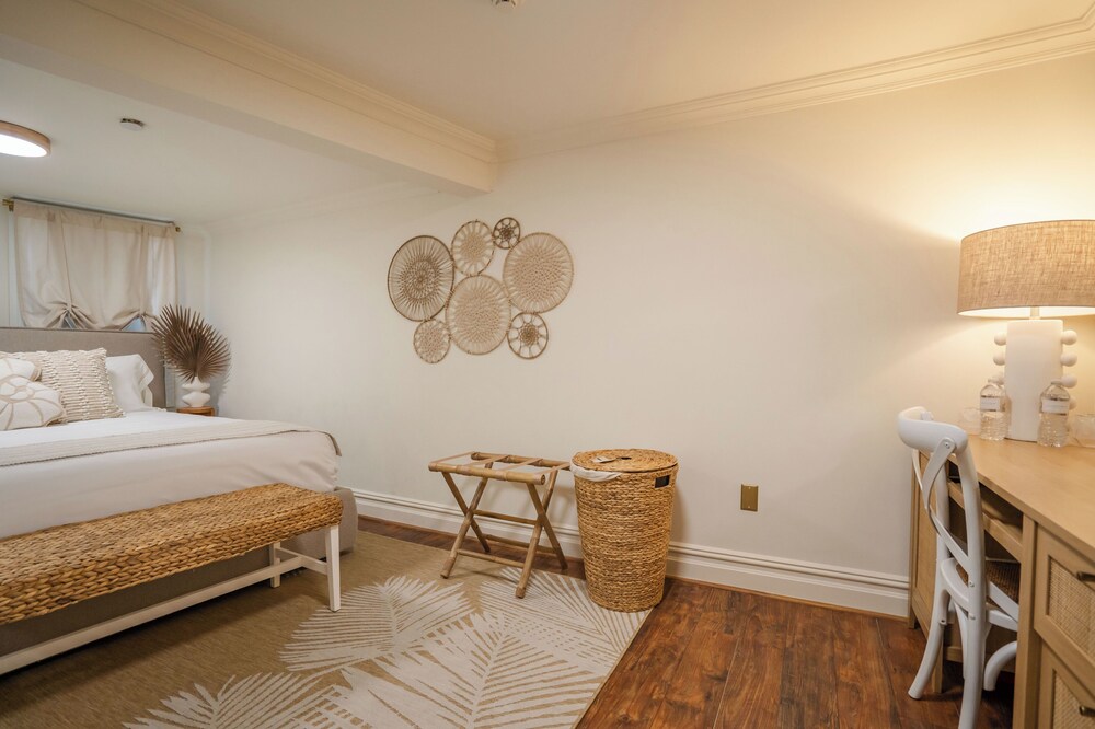 Coastal Chateau - photo 38