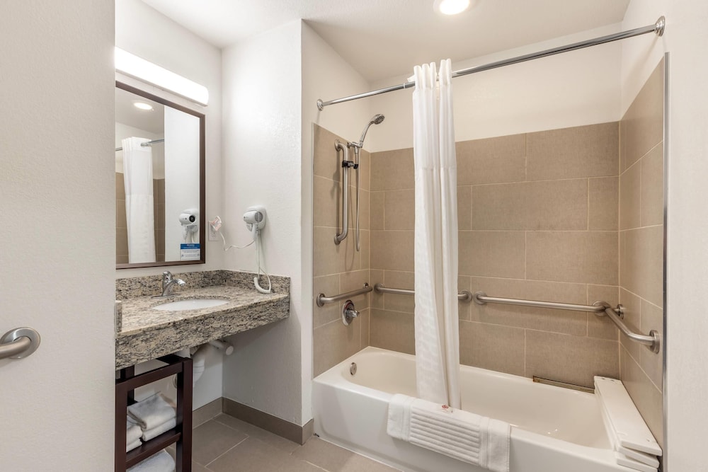 Comfort Inn & Suites Aztec Farmington Area - photo 35