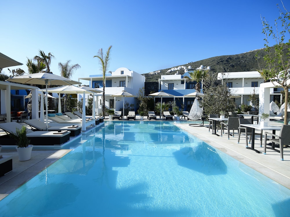 Aurora Luxury Suites in Fira, Greece