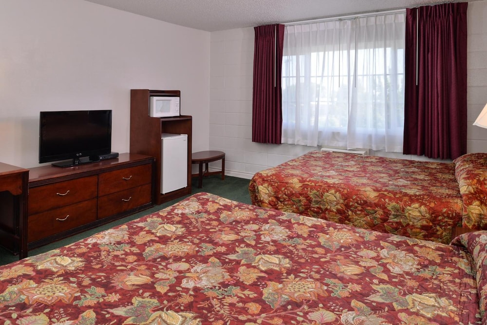 The Maverick Motel Main Street USA Collection by PNW Hospitality - photo 10