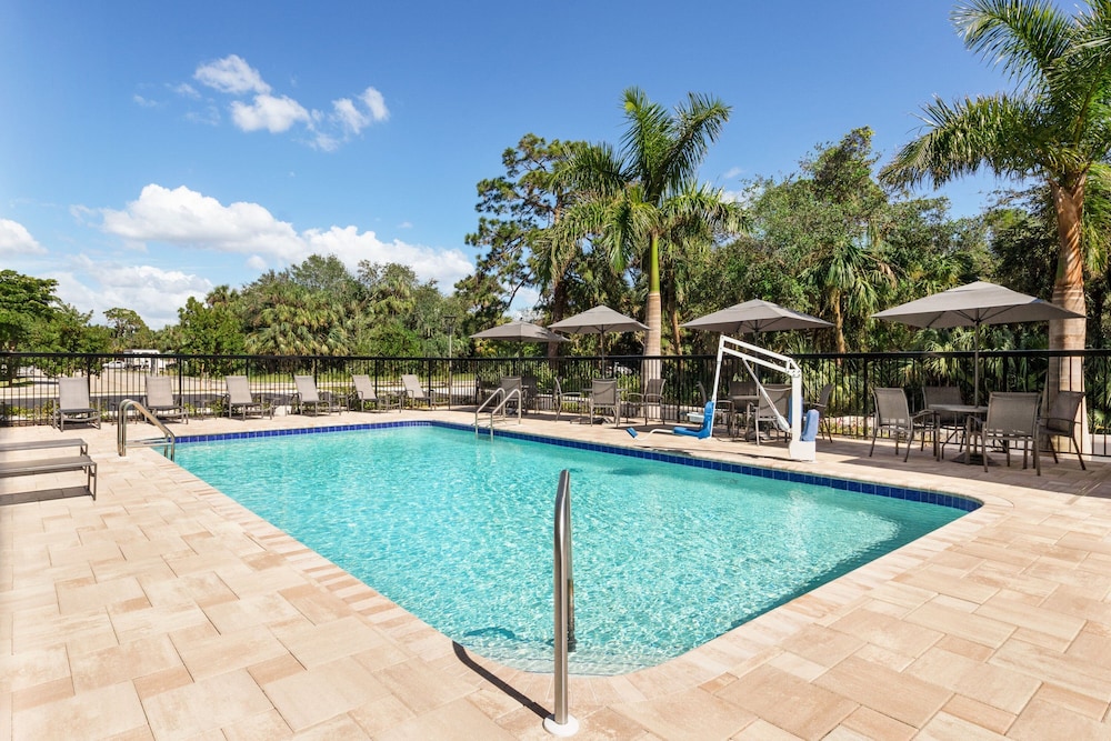 Fairfield Inn & Suites by Marriott Bonita Springs - photo 22