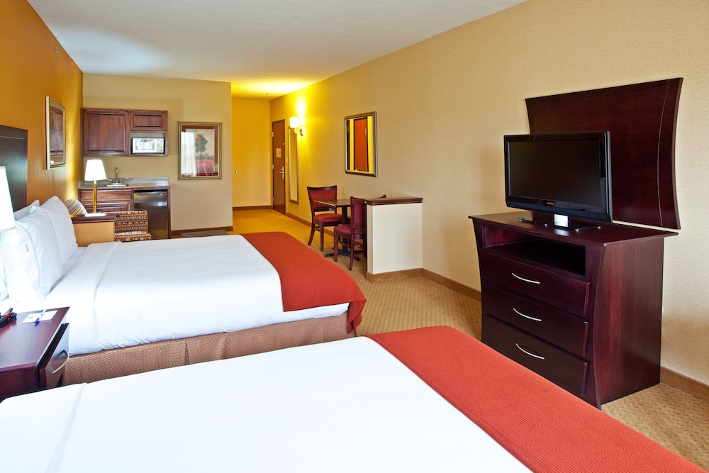 Holiday Inn Express & Suites Franklin KY by IHG - photo 6