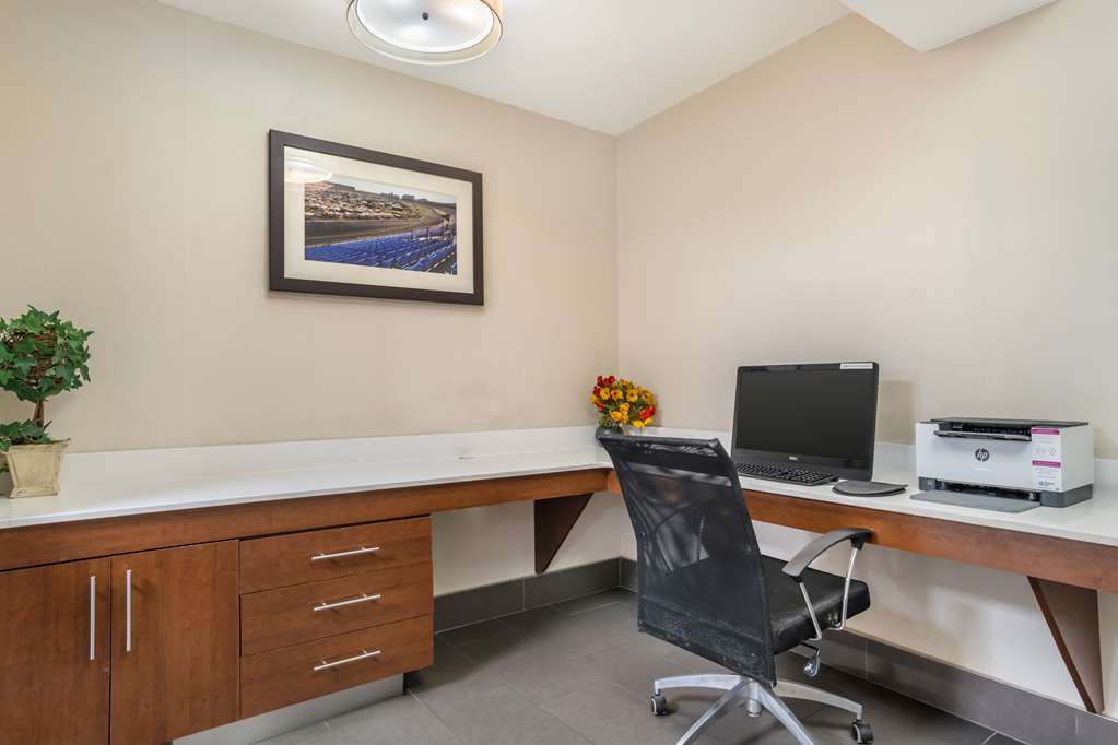 Comfort Inn Charlotte Airport Uptown - photo 25