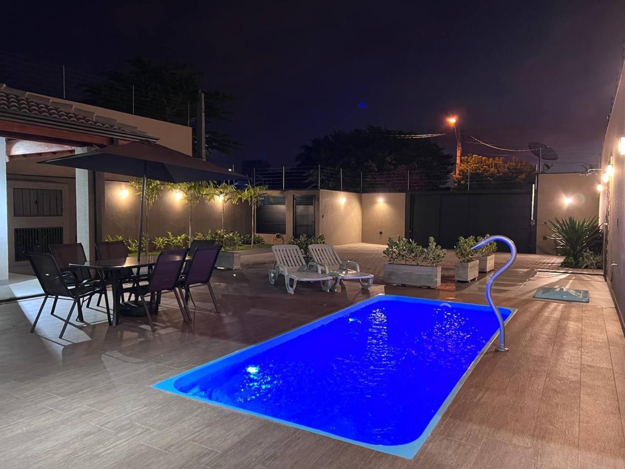 Casa de Temporada Mouton — 4-Star Luxury Hotel in Olimpia, Brasil