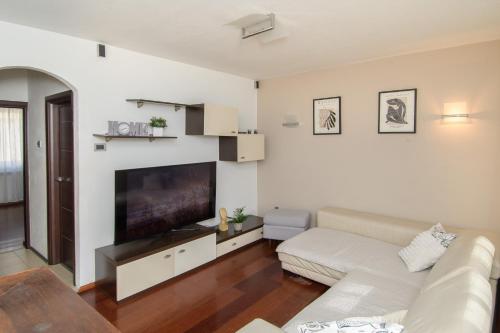 Apartment Stefi — 4-Star Luxury Hotel in Porec, Croatia