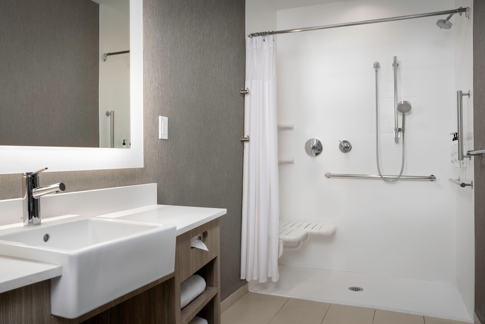 SpringHill Suites by Marriott Birmingham Gardendale - photo 18