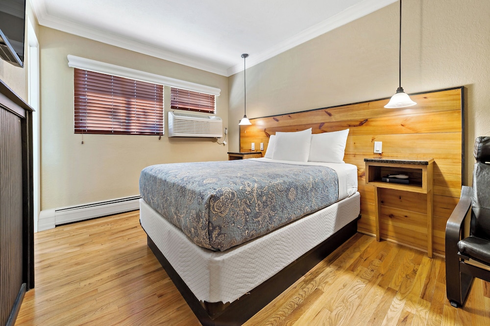 The Monte Vista Hotel - photo 23