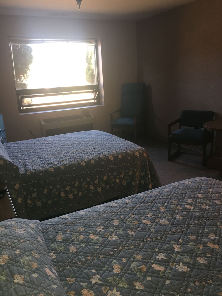Lafayette Inn - photo 12