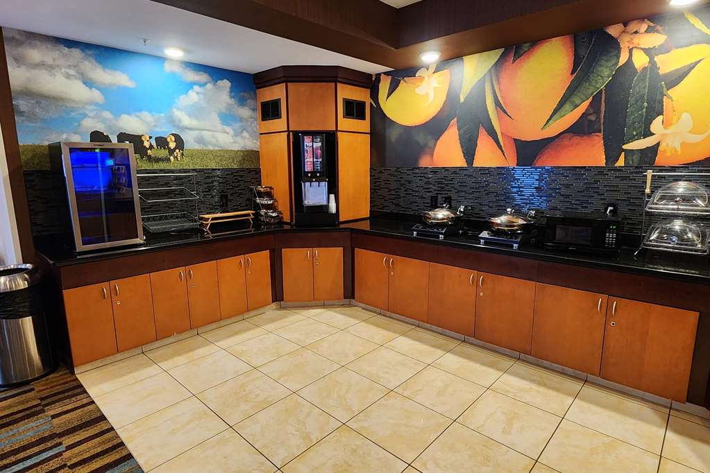 AmericInn by Wyndham St. Cloud MN Shopping Area - photo 19