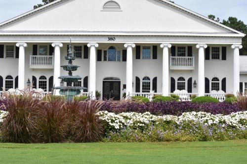 Golf Resort Condo 604M at Brunswick Plantation Close to Beach in Calabash by RedAwning - photo 36