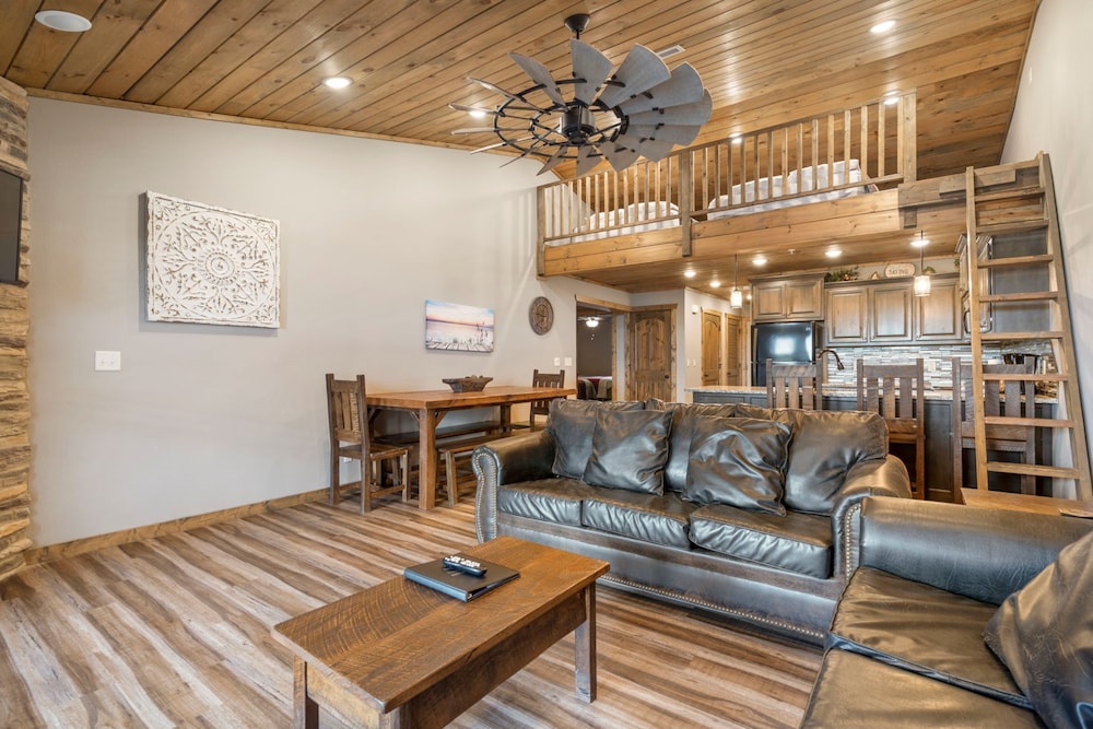 Table Rock Resorts at Indian Point - photo 696