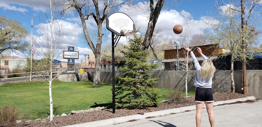 Stagecoach Inn & Suites - photo 47