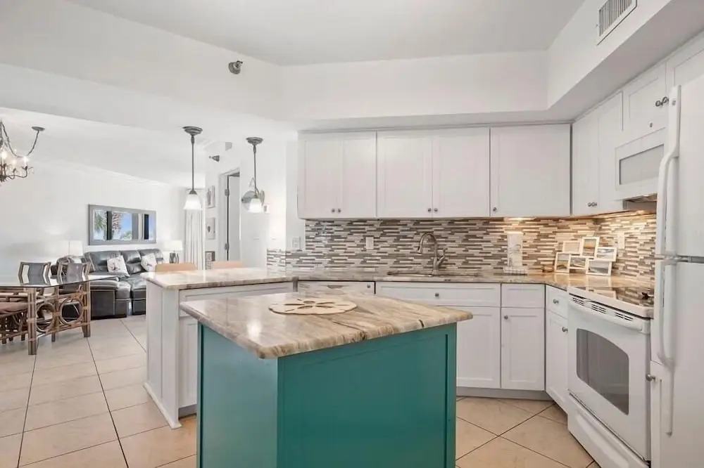 White Caps by Meyer Real Estate - photo 9