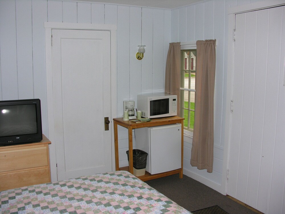 Gilcrest Cottages and Motels - photo 6