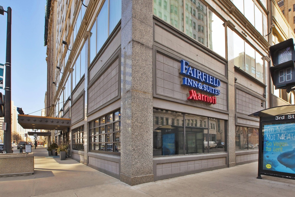 Fairfield Inn & Suites by Marriott Milwaukee Downtown - photo 25