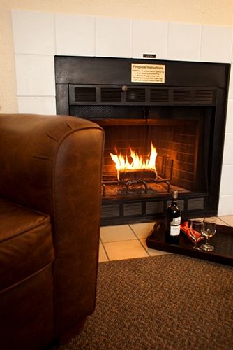 Chase Suite Hotel - photo 15
