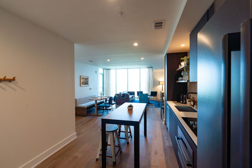 Austin Condo Hotel - photo 301